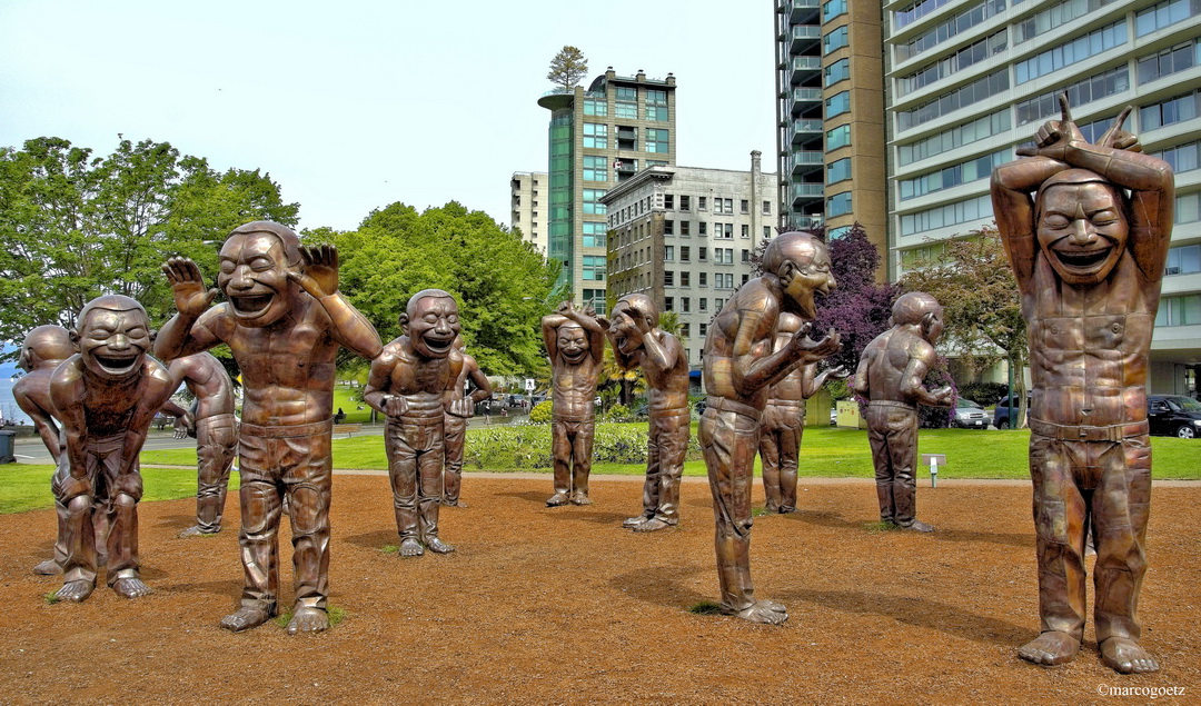 AMAZING LAUGHTER ENGLISH  BAY VANCOUVER KANADA